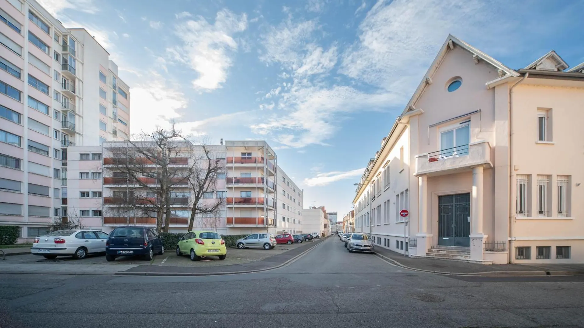 Le Bardin - Grand Appartement Design, Parking Gratuit Vichy
