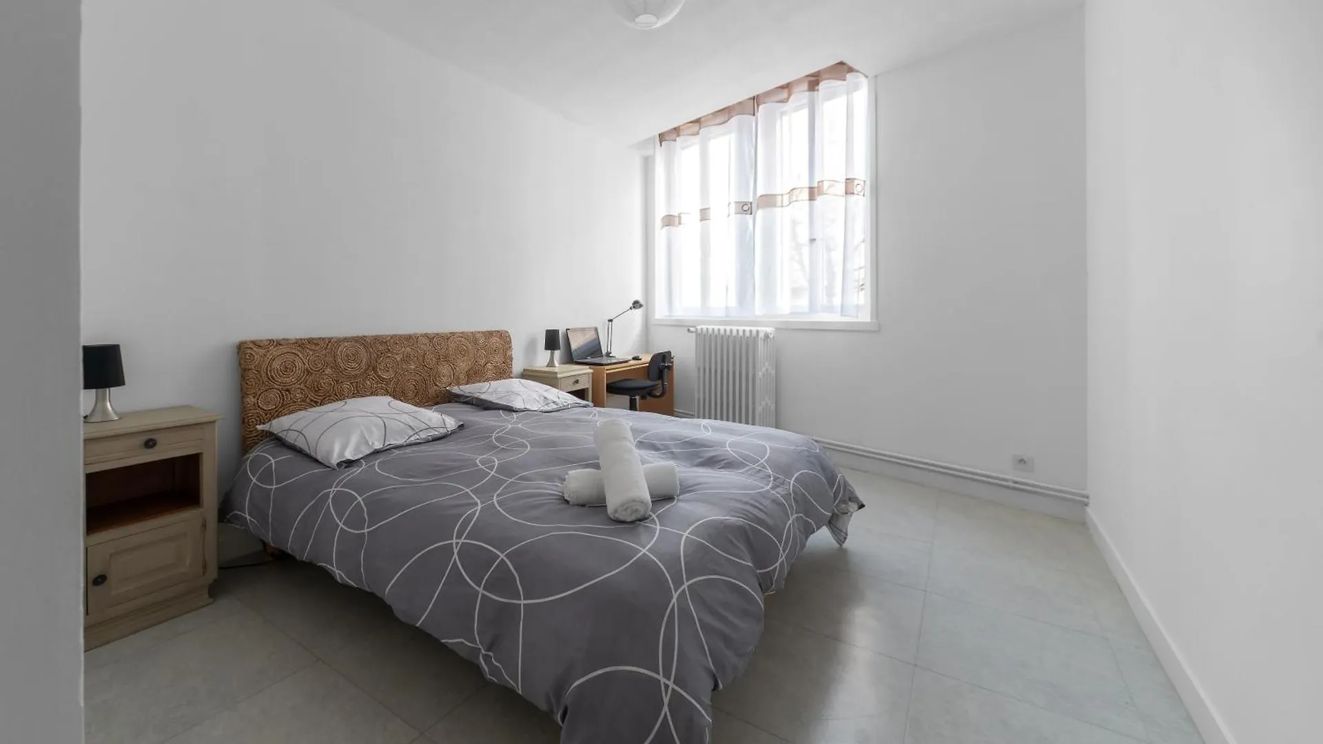 Apartment Le Bardin - Grand Appartement Design, Parking Gratuit Vichy